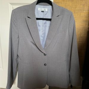Tahari Grey Women’s Blazer, Size 12, never worn
